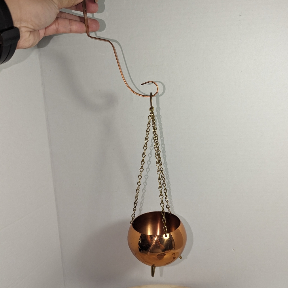 Pair of Coppercraft Guild Bowls